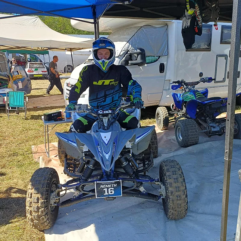 Bemutatkozik Németh Ákos