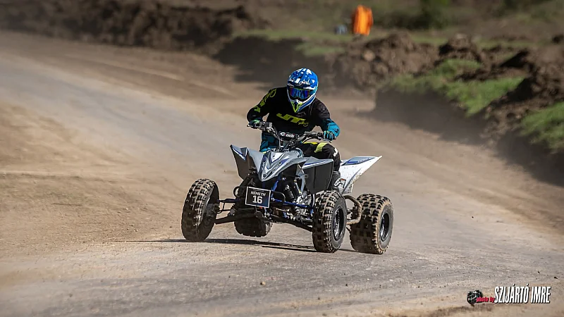 Bemutatkozik Németh Ákos